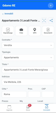 DomusPro Cloud su smartphone - scheda immobile con sopralluogo, foto, GPS e documenti